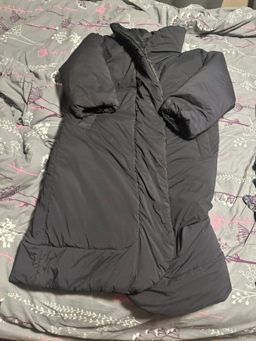Lululemon long down puffy jacket size 8